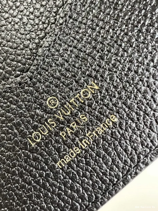 AAA Pruses Bags COVER-10*14*2.5CM Louis Vuitton PASSPORT 0808